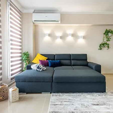Panorama Luxury With Garden.