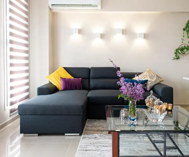 Apartman Panorama Luxury With Garden. *